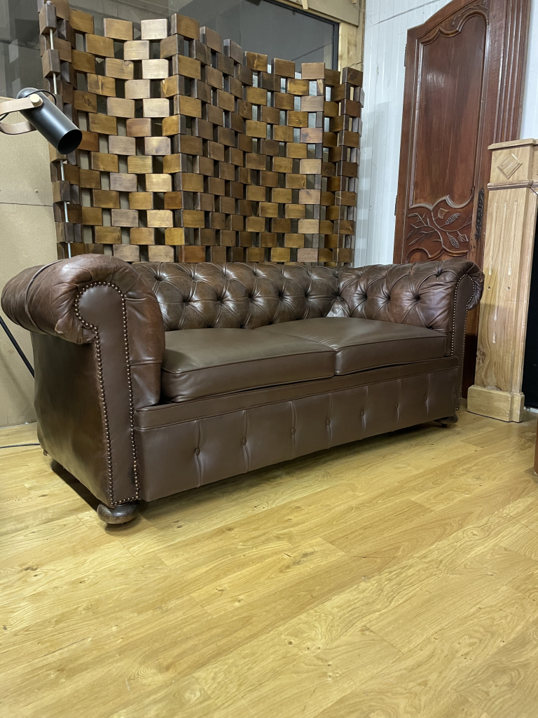 canape-chesterfield